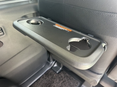 eKクロススペース(三菱)中古車 内外装写真