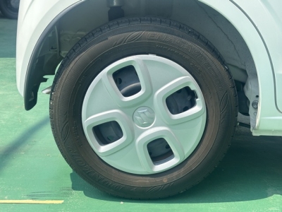 アルト(スズキ)中古車 内外装写真他２