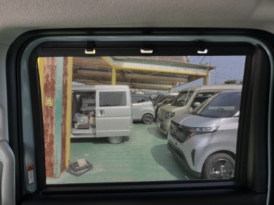 スペーシアギア(ダムド)新車見本展示有 内外装写真
