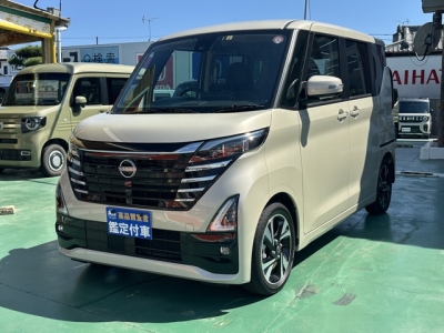 新型ルークス(ニッサン)中古車 前方