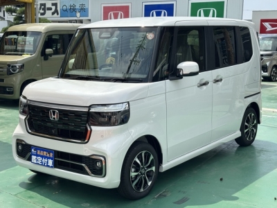新型N-BOX(ホンダ)届出済未使用車 前方