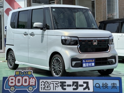 新型N-BOX(ホンダ)届出済未使用車 全体
