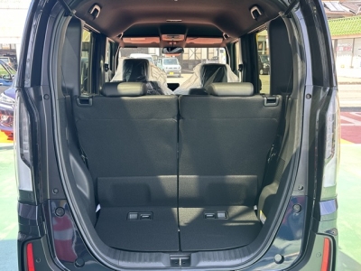 新型N-BOX(ホンダ)届出済未使用車 内外装写真他２