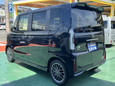 新型N-BOX(ホンダ)届出済未使用車 後方