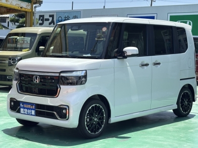 新型N-BOX(ホンダ)届出済未使用車 前方