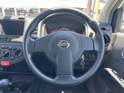 AD(ニッサン)中古車 内外装写真