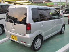 EKワゴン(三菱)中古車 後方