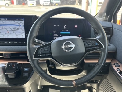 サクラ(ニッサン)中古車 内外装写真