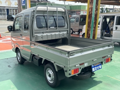 キャリートラック(スズキ)中古車 後方