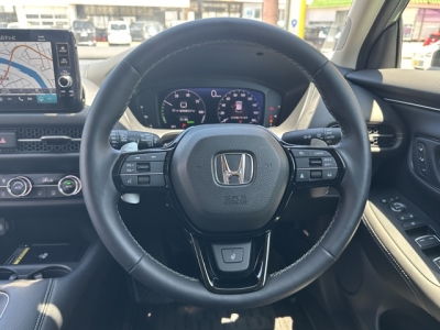 ZR-V(ホンダ)中古車 内外装写真