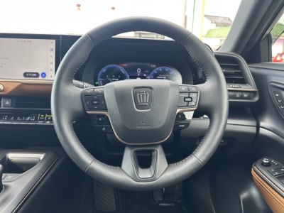 クラウンクロスオーバー(トヨタ)中古車 内外装写真他１