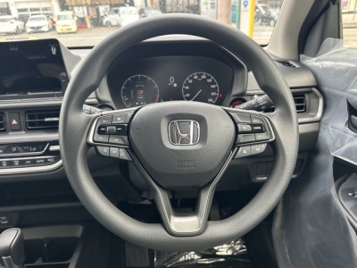 WR-V(ホンダ)登録済未使用車 内外装写真