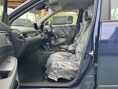 WR-V(ホンダ)登録済未使用車 前席内装