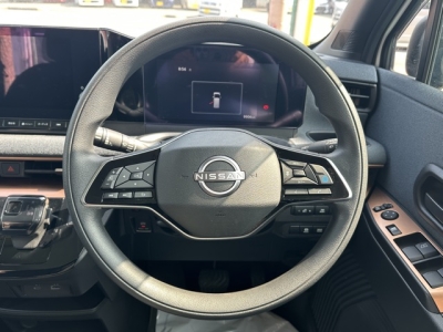 サクラ(ニッサン)中古車 内外装写真