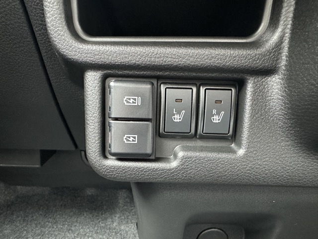 ワゴンＲスマイル(スズキ)届出済未使用車 28