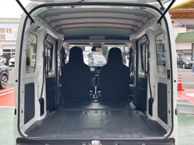 ハイゼットカーゴ(ダイハツ)中古車 内外装写真他２