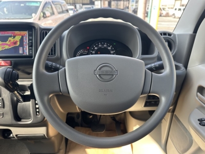 NV１００クリッパー(ニッサン)中古車 内外装写真