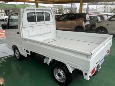 キャリートラック(スズキ)届出済未使用車 後方