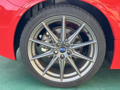 BRZ(スバル)中古車 内外装写真他2