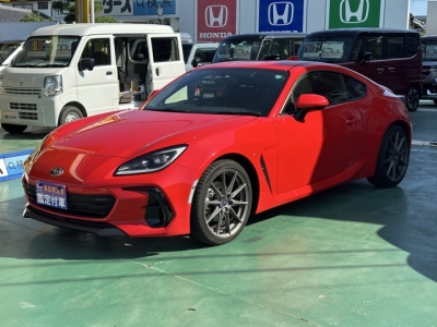 GR86の共同開発車(トヨタ)中古車 前方