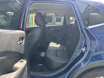 ノート(ニッサン)中古車 後席内装