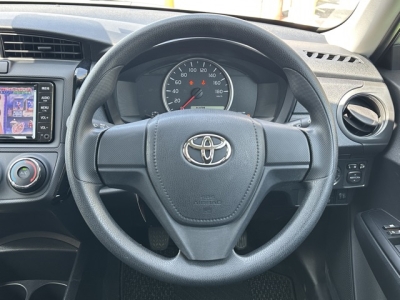 カローラアクシオ(トヨタ)中古車 内外装写真