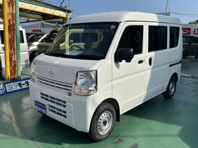 エブリイバンのOEM(スズキ)届出済未使用車 前方