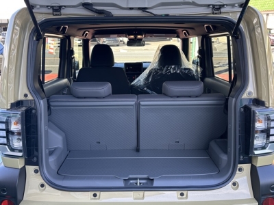 タフト(ダイハツ)届出済未使用車 内外装写真他２