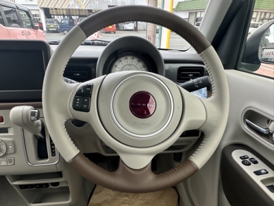 ラパンLC(スズキ)届出済未使用車 内外装写真