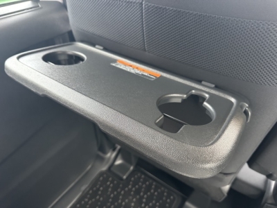eKクロススペース(三菱)中古車 内外装写真他２
