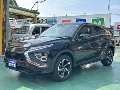 エクリプスクロスPHEV(三菱)中古車 前方