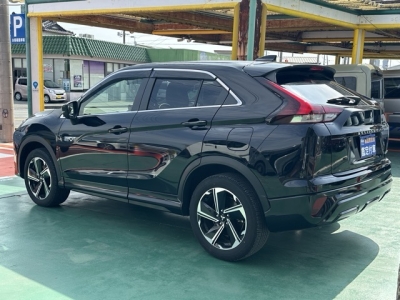エクリプスクロスPHEV(三菱)中古車 後方