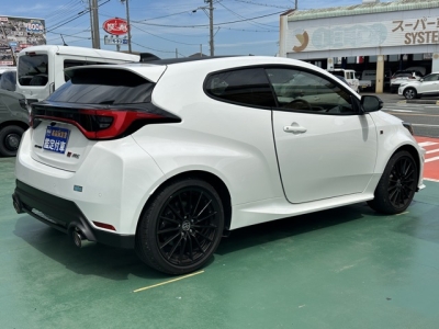 GRヤリス(トヨタ)中古車 内外装写真他２
