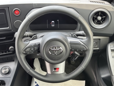 GRヤリス(トヨタ)中古車 内外装写真