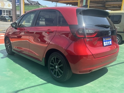 フィット(ホンダ)中古車 後方