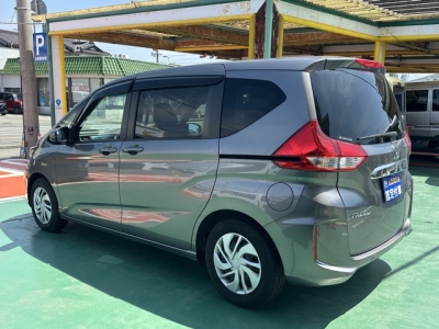 フリード(ホンダ)中古車 後方