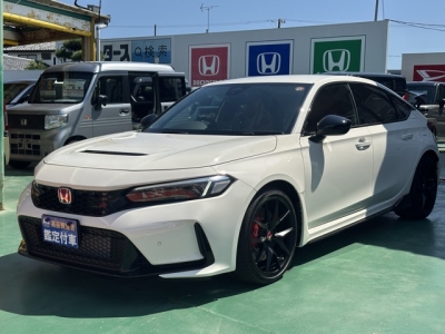 シビック(ホンダ)登録済未使用車 前方