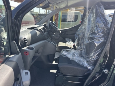 NV200バネットバン(ニッサン)登録済未使用車 前席内装