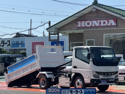 キャンター(三菱)登録済未使用車 全体