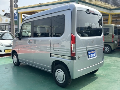 N-VAN(ホンダ)レンタＵＰ 後方
