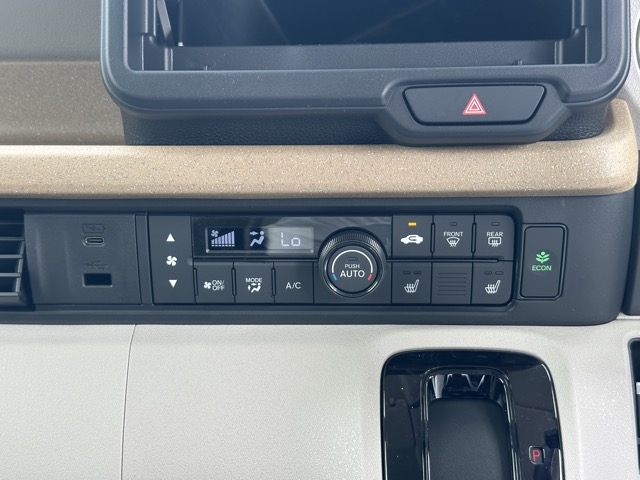 N-BOX(ホンダ)届出済未使用車 17