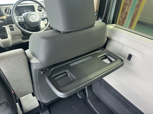 N-BOX(ホンダ)届出済未使用車 8