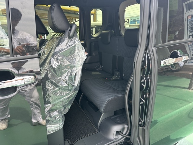 タント(ダイハツ)中古車 4