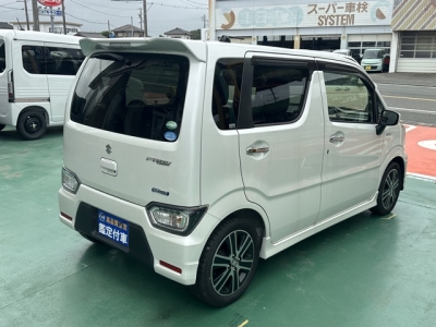 ワゴンRスティングレー(スズキ)中古車 内外装写真他２