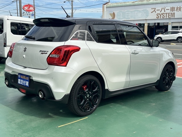 スイフト(スズキ)中古車 10