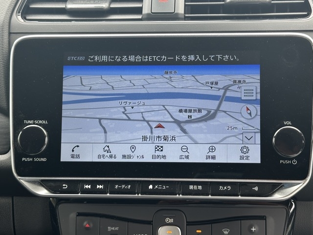 リーフ(ニッサン)中古車 18