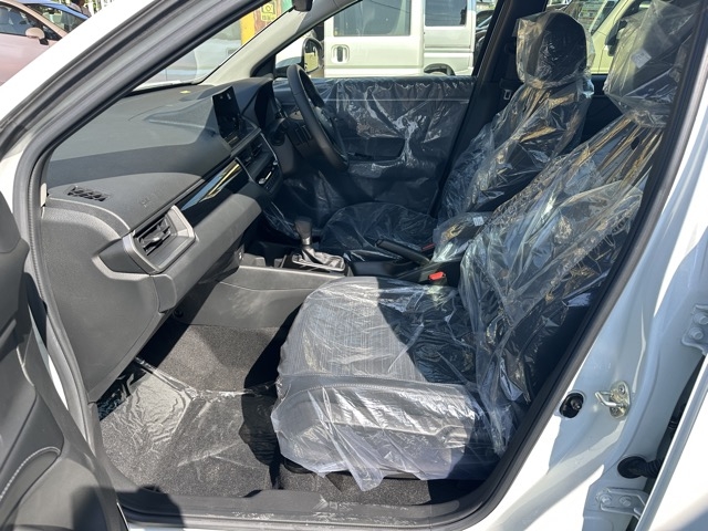 WR-V(ホンダ)登録済未使用車 3