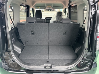 新型ソリオ(スズキ)登録済未使用車 内外装写真他２