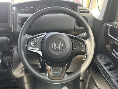 N-BOX(ホンダ)中古車 内外装写真