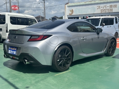 BRZ(スバル)中古車 内外装写真他２